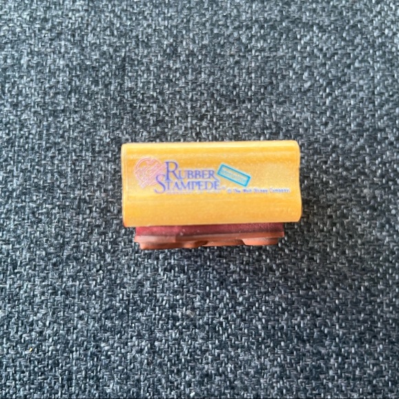 •’Mickey Presents’ Rubber Stamp• - Picture 4 of 6